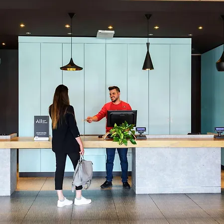 Ibis Milano Fiera Hotel 4*
