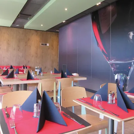 Ibis Milano Fiera 4*