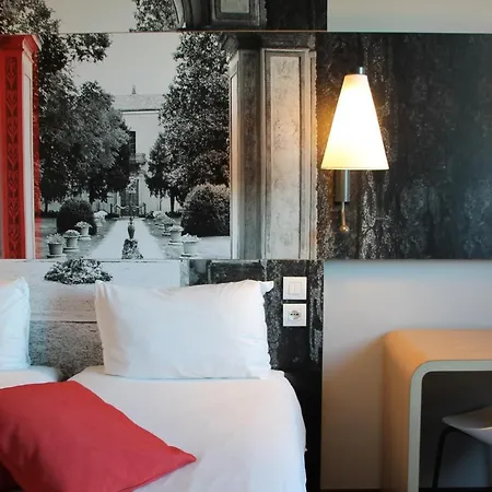 Ibis Milano Fiera 4*