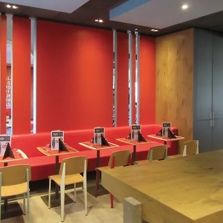 宜必思米兰展览中心酒店 酒店 4*